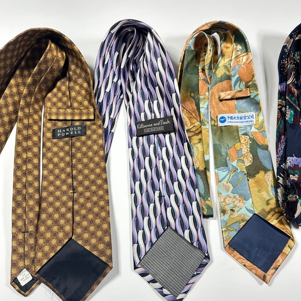 Men’s Silk Tie Collection (Group Of Five)👔 - Picture 4 of 6